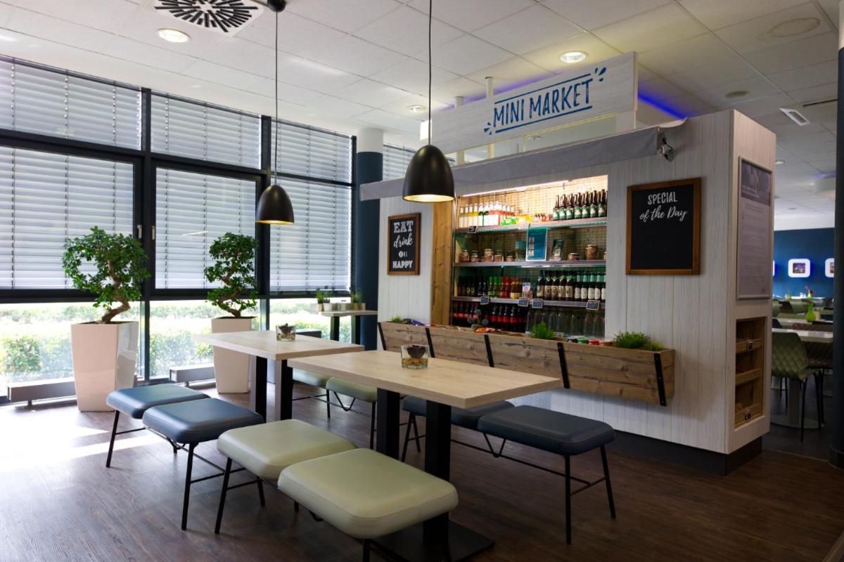 Ibis Budget Koeln Messe Exterior foto