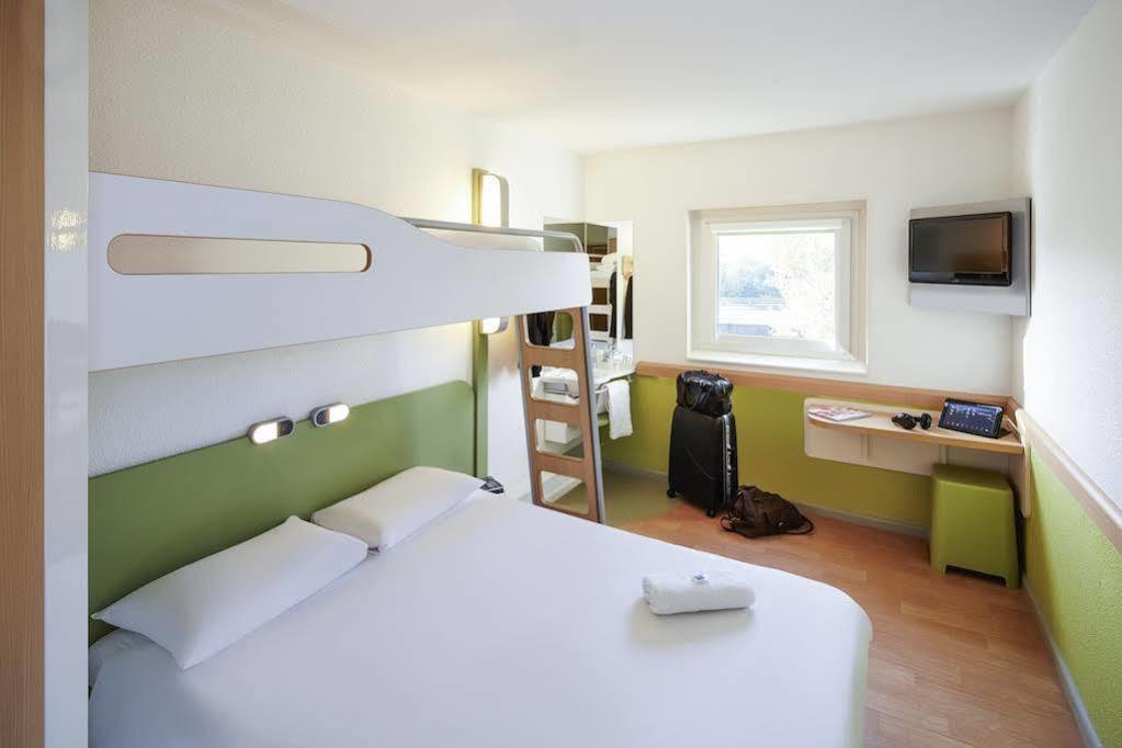 Ibis Budget Koeln Messe Exterior foto