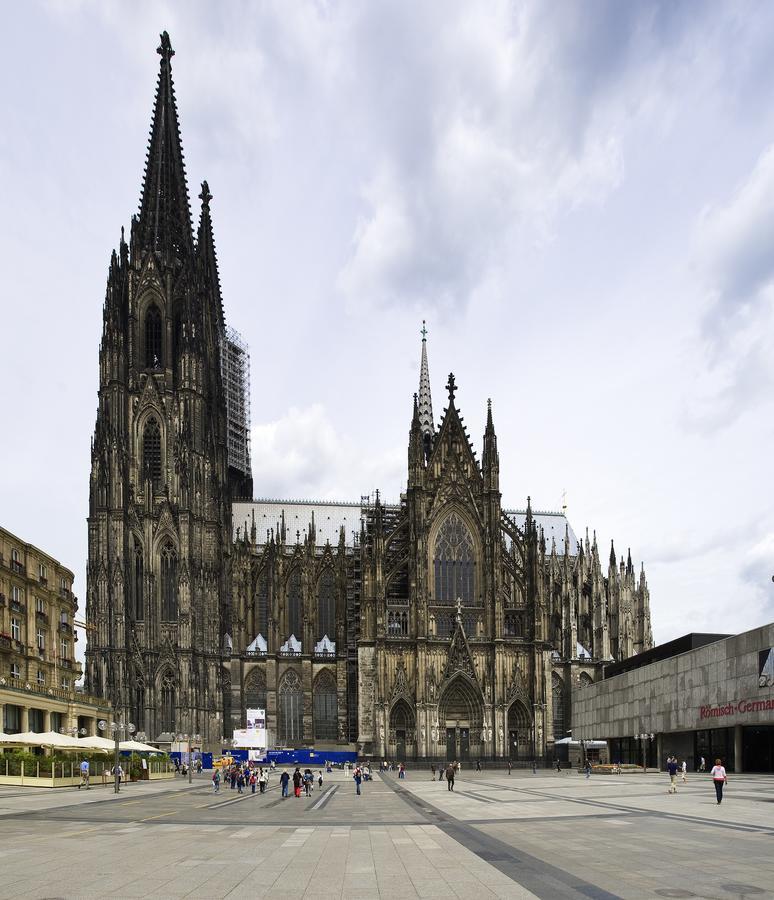 Ibis Budget Koeln Messe Exterior foto