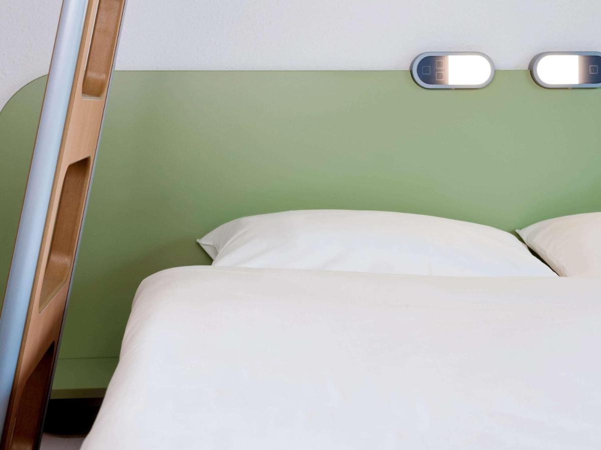 Ibis Budget Koeln Messe Exterior foto